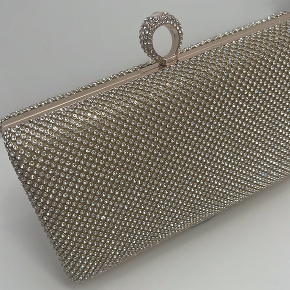 Evening Rhinestone Clutch Handbag Shoulder Bag 8.5” x 4” has a 46”chain - Picture 2 of 6